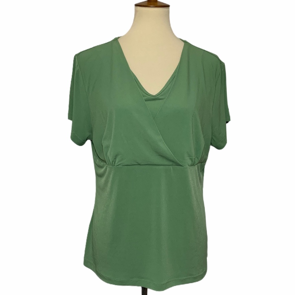 JM Collection V-Neck Short Sleeve Blouse